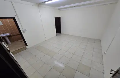 Apartment - 1 Bathroom for rent in Abu Hamour - Doha