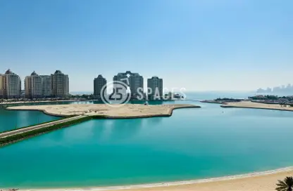 Apartment - 2 Bedrooms - 3 Bathrooms for rent in Viva West - Viva Bahriyah - The Pearl Island - Doha