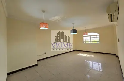 Apartment - 2 Bedrooms - 2 Bathrooms for rent in Al Sadd Road - Al Sadd - Doha