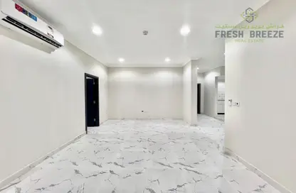 Apartment - 3 Bedrooms - 3 Bathrooms for rent in Fereej Bin Mahmoud South - Fereej Bin Mahmoud - Doha