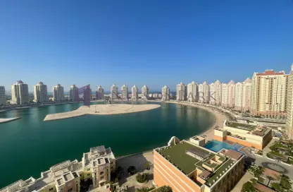 Apartment - 3 Bedrooms - 3 Bathrooms for rent in Tower 29 - Viva Bahriyah - The Pearl Island - Doha