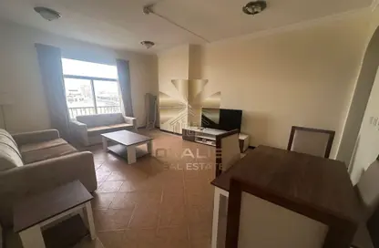 Apartment - 2 Bedrooms - 2 Bathrooms for rent in Musheireb Tower - Musheireb - Musheireb - Doha