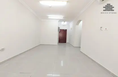 Apartment - 3 Bedrooms - 2 Bathrooms for rent in Al Muntazah Street - Al Muntazah - Doha