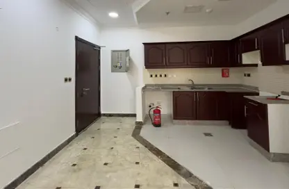 Apartment - 2 Bedrooms - 2 Bathrooms for rent in Al Sadd Road - Al Sadd - Doha