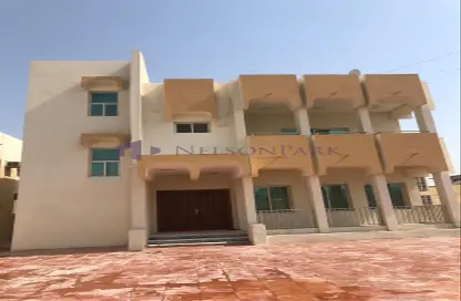 Villa - Studio - 5 Bathrooms for rent in Al Luqta - Al Luqta - Doha