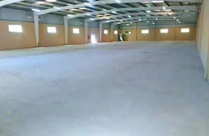 Warehouse - Studio - 1 Bathroom for rent in Industrial Area 3 - Industrial Area - Industrial Area - Doha