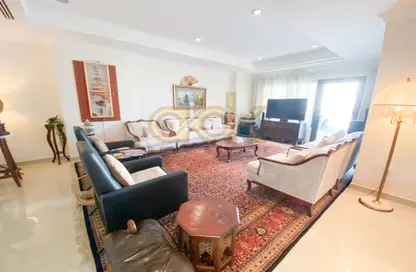 Apartment - 2 Bedrooms - 3 Bathrooms for rent in East Porto Drive - Porto Arabia - The Pearl Island - Doha