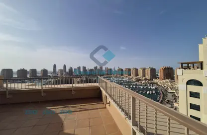 Apartment - 2 Bedrooms - 3 Bathrooms for sale in East Porto Drive - Porto Arabia - The Pearl Island - Doha