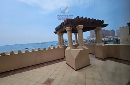 Townhouse - 4 Bedrooms - 5 Bathrooms for rent in West Porto Drive - Porto Arabia - The Pearl Island - Doha