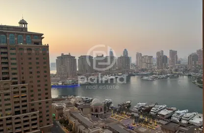 Apartment - 2 Bedrooms - 2 Bathrooms for rent in West Porto Drive - Porto Arabia - The Pearl Island - Doha