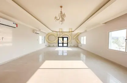 Villa - Studio for rent in Al Dafna - Al Dafna - Doha