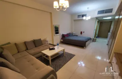 Apartment - 1 Bathroom for rent in Naples - Fox Hills - Fox Hills - Lusail