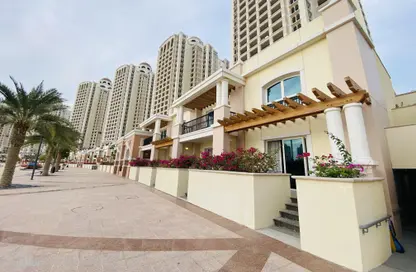 Apartment - 1 Bedroom - 2 Bathrooms for rent in Imperial Amber - Viva Bahriyah - The Pearl Island - Doha