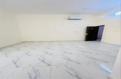 Apartment - 1 Bedroom - 1 Bathroom for rent in Old Airport Road - Doha