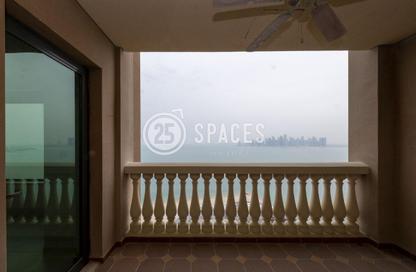 Apartment - 2 Bedrooms - 3 Bathrooms for sale in East Porto Drive - Porto Arabia - The Pearl Island - Doha