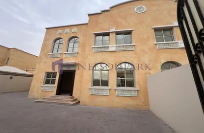 Villa - 5 Bedrooms - 4 Bathrooms for rent in Ain Khaled Villas - Ain Khaled - Doha