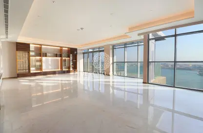 Penthouse - 3 Bedrooms - 4 Bathrooms for sale in Lusail City - Lusail