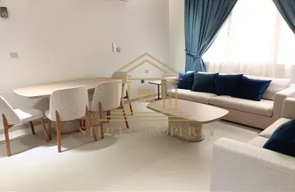 Apartment - 2 Bedrooms - 2 Bathrooms for rent in Bin Omran 35 - Fereej Bin Omran - Doha