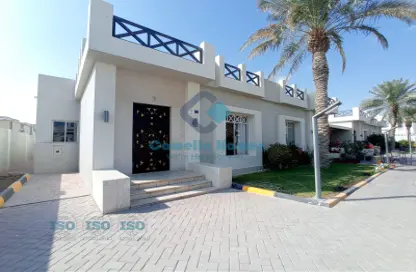 Villa - 3 Bedrooms - 3 Bathrooms for rent in Al Hadara Street - Al Thumama - Doha