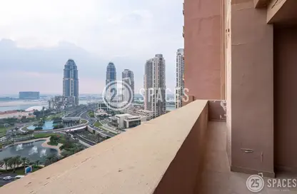 Apartment - 2 Bedrooms - 3 Bathrooms for sale in West Porto Drive - Porto Arabia - The Pearl Island - Doha