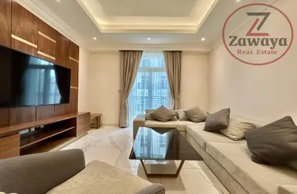 Apartment - 1 Bedroom - 2 Bathrooms for rent in Floresta Gardens - Floresta Gardens - The Pearl Island - Doha