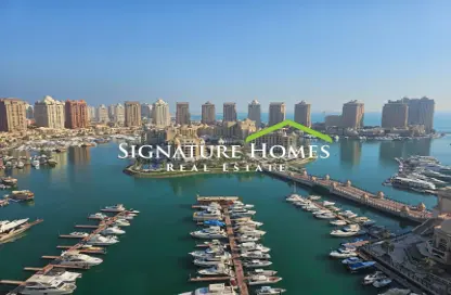 Apartment - 3 Bedrooms - 4 Bathrooms for rent in Tower 8 - Porto Arabia - The Pearl Island - Doha