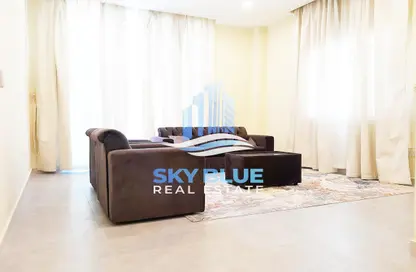 Apartment - 2 Bedrooms - 1 Bathroom for rent in Tawar Compound - Al Duhail - Al Duhail - Doha