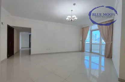 Apartment - 2 Bedrooms - 2 Bathrooms for rent in Diplomatic Street - West Bay - Doha