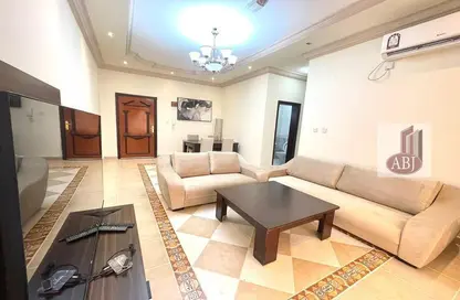 Apartment - 2 Bedrooms - 2 Bathrooms for rent in Asim Bin Omar Street - Al Mansoura - Doha