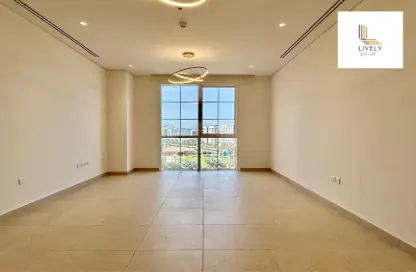 Apartment - 2 Bedrooms - 3 Bathrooms for rent in Floresta Gardens - Floresta Gardens - The Pearl Island - Doha