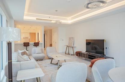 Apartment - 1 Bedroom - 2 Bathrooms for rent in Gewan Island - The Pearl Island - Doha