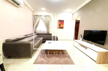 Apartment - 3 Bedrooms - 3 Bathrooms for rent in Hiteen Street - Al Muntazah - Doha