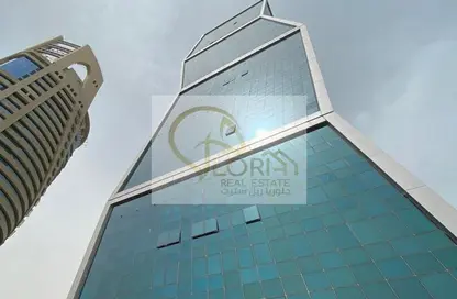 Apartment - 2 Bedrooms - 3 Bathrooms for sale in Zig Zag Tower B - Zig Zag Towers - West Bay - Doha