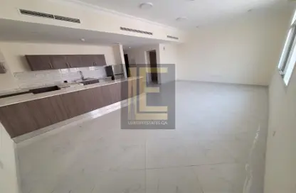 Apartment - 2 Bedrooms - 3 Bathrooms for rent in Fox Hills South - Fox Hills - Lusail