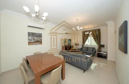 Apartment - 2 Bedrooms - 2 Bathrooms for rent in Musheireb Apartments - Musheireb - Doha