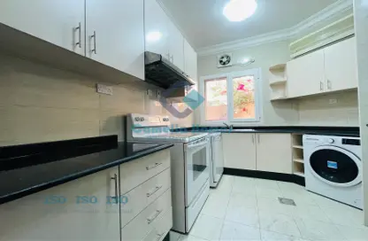 Apartment - 2 Bedrooms - 2 Bathrooms for rent in Bu Hamour Street - Abu Hamour - Doha