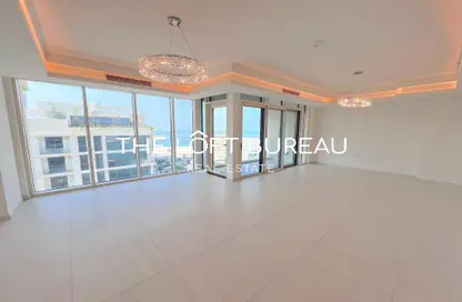 Apartment - 2 Bedrooms - 4 Bathrooms for sale in Gewan Island - The Pearl Island - Doha