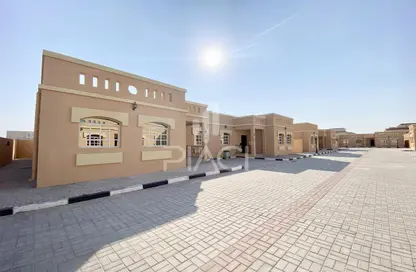 Villa - 3 Bedrooms - 3 Bathrooms for rent in Umm Salal Ali - Umm Salal Ali - Doha