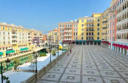 Apartment - 2 Bedrooms - 3 Bathrooms for sale in Nobili - Qanat Quartier - The Pearl Island - Doha