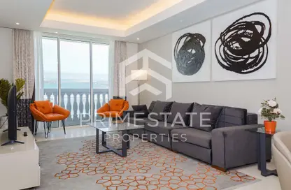 Apartment - 3 Bedrooms - 2 Bathrooms for rent in The Pearl Island - Doha