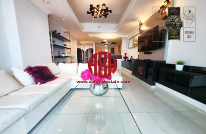 Penthouse - 2 Bedrooms - 3 Bathrooms for rent in Tower 6 - Viva Bahriyah - The Pearl Island - Doha