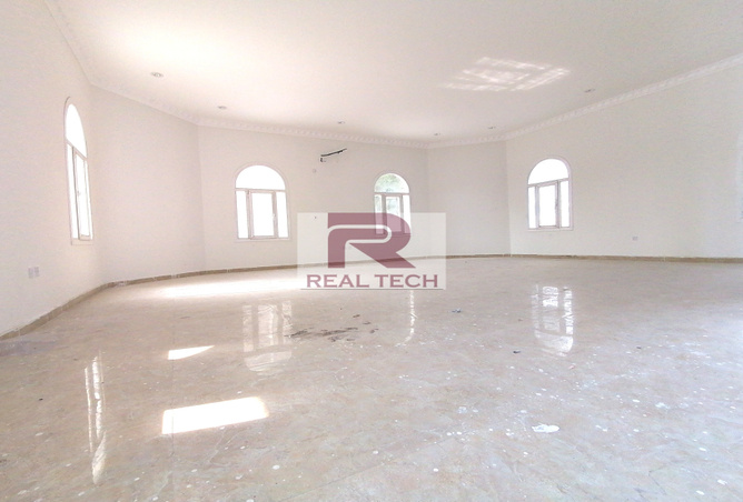 Stand Alone 9 Bedroom Villa In Al Dafna Ref Realtech 1822986