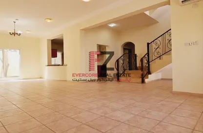 Empty Room image for: Compound - 5 Bedrooms - 5 Bathrooms for rent in Bu Hamour Street - Abu Hamour - Doha, Image 1