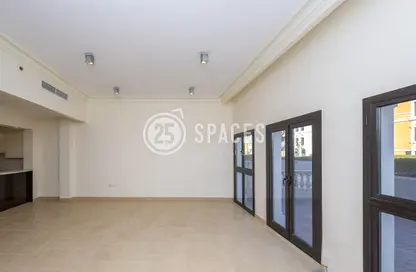 Apartment - 1 Bedroom - 2 Bathrooms for rent in Teatro - Qanat Quartier - The Pearl Island - Doha