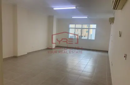 Apartment - 3 Bedrooms - 3 Bathrooms for rent in Anas Street - Fereej Bin Mahmoud North - Fereej Bin Mahmoud - Doha