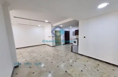 Apartment - 4 Bedrooms - 4 Bathrooms for rent in Al Sadd Road - Al Sadd - Doha