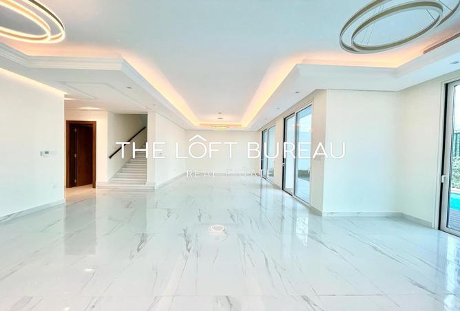 Rent In Floresta Gardens: No Agency Fee! Luxury 6 Bdm+maid I Pool 