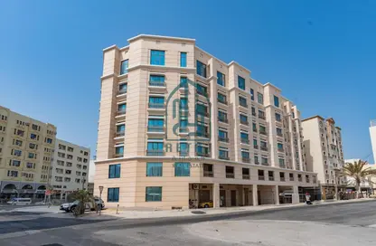 Apartment - 1 Bedroom - 2 Bathrooms for rent in Umm Ghwailina Comm - Umm Ghuwalina - Umm Ghuwailina - Doha