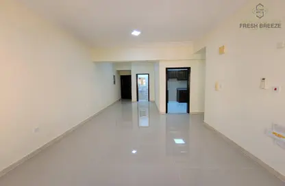 Apartment - 3 Bedrooms - 3 Bathrooms for rent in Al Jazeera Street - Fereej Bin Mahmoud North - Fereej Bin Mahmoud - Doha