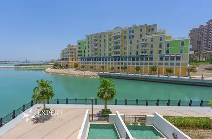 Townhouse - 1 Bedroom - 2 Bathrooms for sale in Hilton Doha The Pearl Residences - Abraj Quartiers - The Pearl Island - Doha